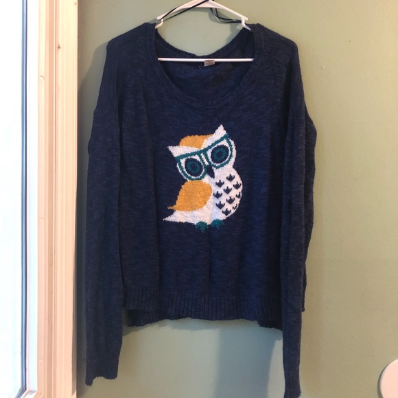 Sweaters - Navy Owl🖤🦉 Sweater sz L